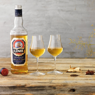 Linie_400x400px_Marts21-1